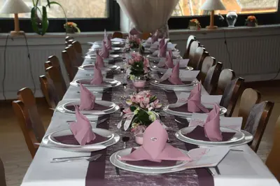 Ein Restaurant oder anderes Speiselokal in der Unterkunft Pension Fuchsbau