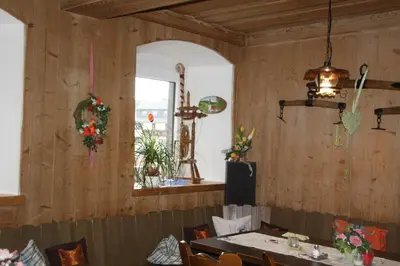 Ein Restaurant oder anderes Speiselokal in der Unterkunft Pension Fuchsbau