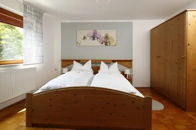 Ein Bett oder Betten in einem Zimmer der Unterkunft Gasthof Zur Burg