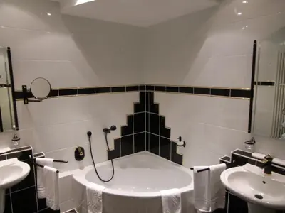 Ein Badezimmer in der Unterkunft Hotel Schloss Schwarzenfeld