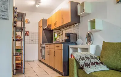 Küche/Küchenzeile in der Unterkunft Beautiful Apartment In Heinersreuth