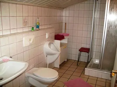 Ein Badezimmer in der Unterkunft Ferienwohnung Haus Inge