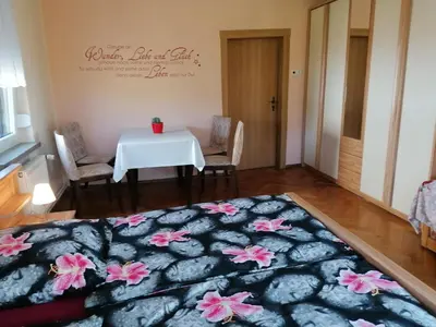 Ein Bett oder Betten in einem Zimmer der Unterkunft Cozy Apartment Near Ski