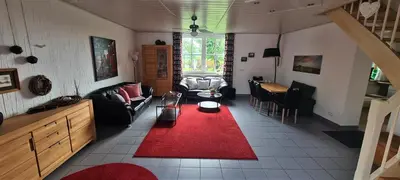 Ein Sitzbereich in der Unterkunft Ferienwohnung in Brand Finkenhöhe