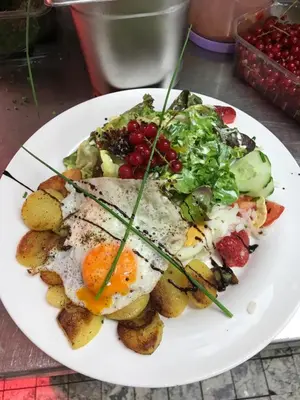 Essen in der Pension oder in der Nähe
