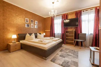Ein Bett oder Betten in einem Zimmer der Unterkunft Landhotel Gasthof Stern