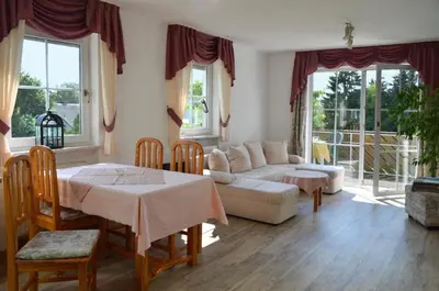 Ein Bett oder Betten in einem Zimmer der Unterkunft Ferienwohnung Hopfennest