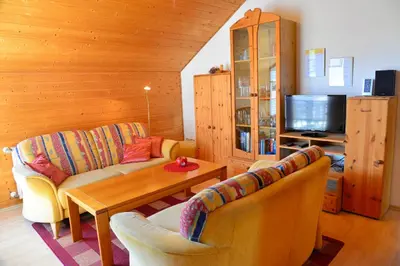 TV/Unterhaltungsangebot in der Unterkunft Ferienwohnung Brunner - Haus am See
