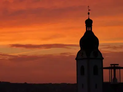Blick auf den Sonnenuntergang/Sonnenaufgang von der Ferienwohnung aus oder aus der Nähe