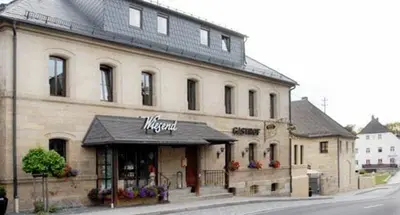 Das Gebäude in dem sich das Hotel befindet