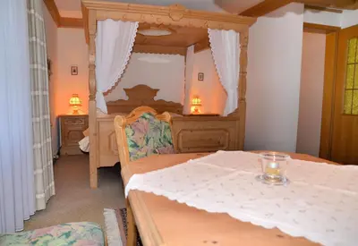 Ein Sitzbereich in der Unterkunft Landhaus Preißinger