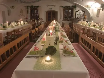 Ein Restaurant oder anderes Speiselokal in der Unterkunft Brauereigasthof Zur Post