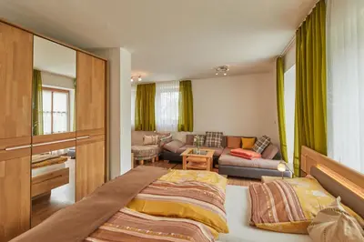 Ein Bett oder Betten in einem Zimmer der Unterkunft Brauereigasthof Zur Post