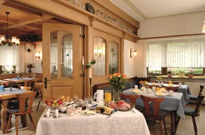 Essen in der Pension oder in der Nähe