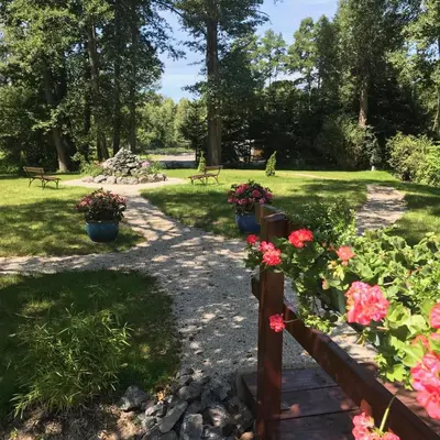 Ein Garten an der Unterkunft Hotel Vogtland