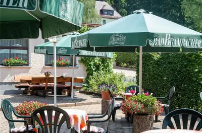 Ein Garten an der Unterkunft Hotel Vogtland
