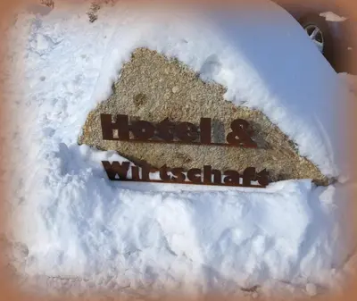 Antjes Schmankerlhotel und Restaurant im Winter
