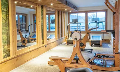 Das Fitnesscenter und/oder die Fitnesseinrichtungen in der Unterkunft Natur- & Wellnesshotel Brunner Hof