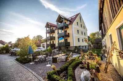 Das Gebäude in dem sich die Ferienwohnung befindet