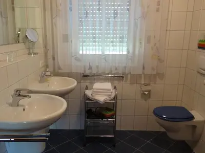 Ein Badezimmer in der Unterkunft Villa Sonnenhof