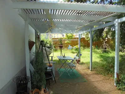 Ein Garten an der Unterkunft Ferienhaus am Geißnhof