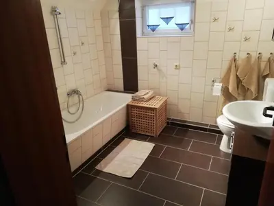 Ein Badezimmer in der Unterkunft Ferienwohnung Hähnert