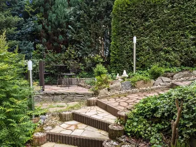 Ein Garten an der Unterkunft Ferienwohnung Hähnert