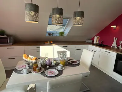 Küche/Küchenzeile in der Unterkunft Tolle Ferienwohnung mit Loggia in Schauenstein 100qm bei Hof an der Saale Frankenwald