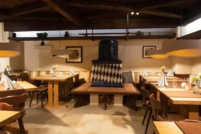 Ein Sitzbereich in der Unterkunft Hotel Stadtkrug