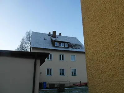 Das Gebäude in dem sich die Ferienwohnung befindet
