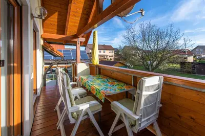 Ein Balkon oder eine Terrasse in der Unterkunft Ferienwohnung Haus Hanni