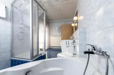 Ein Badezimmer in der Unterkunft Ferienwohnung Haus Hanni