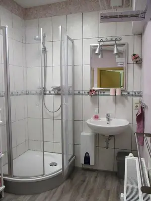 Ein Badezimmer in der Unterkunft Ferienwohnung Alte Apotheke