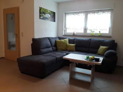 Ein Sitzbereich in der Unterkunft Ferienwohnung Rockmann