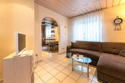 Ein Sitzbereich in der Unterkunft Ferienwohnung Mathilde