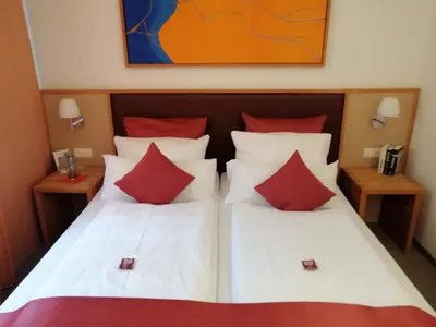 Ein Bett oder Betten in einem Zimmer der Unterkunft Landhotel-Neunburg