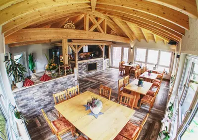 Ein Sitzbereich in der Unterkunft Ferienhaus Freitag - Ferienwohnungen mit Sauna & Frühstück