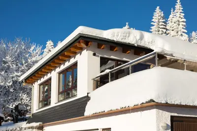Ferienhaus Freitag - Ferienwohnungen mit Sauna & Frühstück im Winter