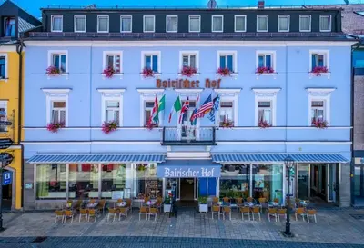 Das Gebäude in dem sich das Hotel befindet