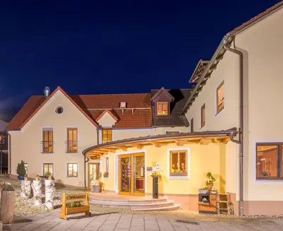 Das Gebäude in dem sich das Hotel befindet