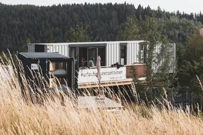 Naturlandschaft in der Nähe der Lodge