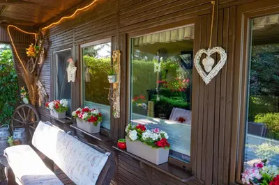 Ein Garten an der Unterkunft Ferienbungalow Poppengrün