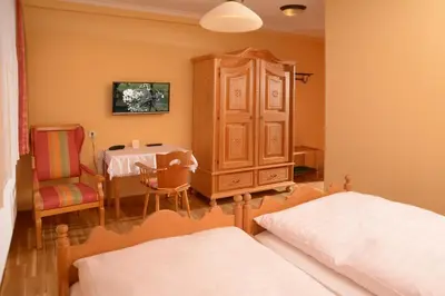 Ein Bett oder Betten in einem Zimmer der Unterkunft Landgasthof Haueis