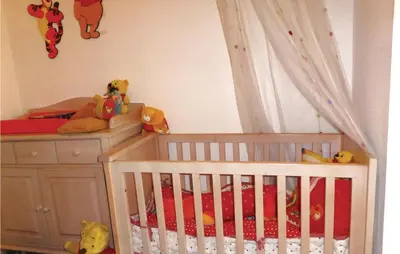 Ein Bett oder Betten in einem Zimmer der Unterkunft Nice Home In Auerbach With Wifi