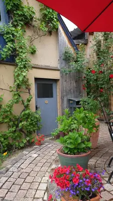 Ein Garten an der Unterkunft altes Schäferhaus