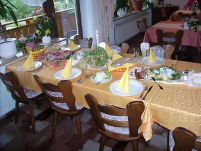 Essen in der Pension oder in der Nähe