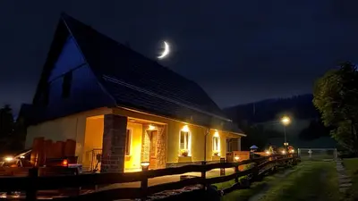 Das Gebäude in dem sich die Ferienwohnung befindet