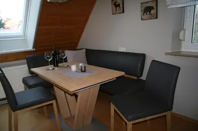 Ein Sitzbereich in der Unterkunft Ferienwohnung Dieter Popp