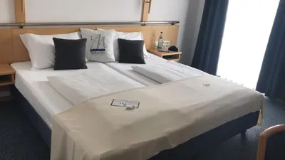 Ein Bett oder Betten in einem Zimmer der Unterkunft Miratel