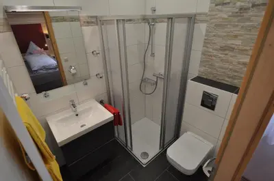 Ein Badezimmer in der Unterkunft Wohlfühl-Ferienwohnungen König